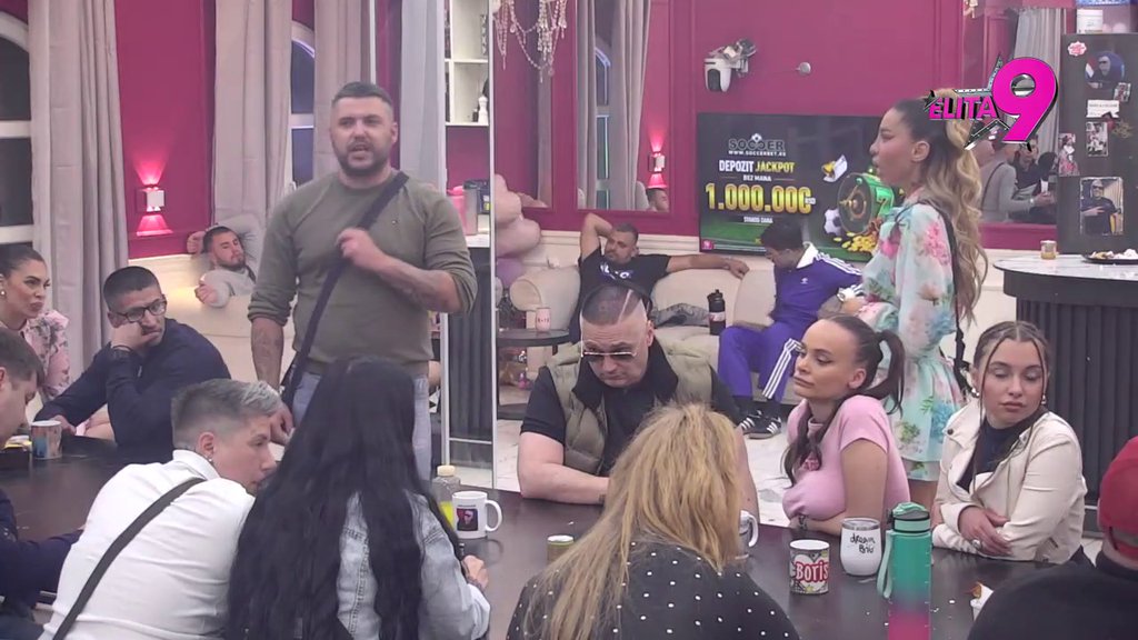 PLJUŠTE UVREDE KAO NIKADA! Aneli doživela pomračenje zbog Maje jer je rekla da je Nora JADNA, pa Asmina nazvala KEROM: LEO, VOLEO SI PABLA VIŠE OD NORE (VIDEO)