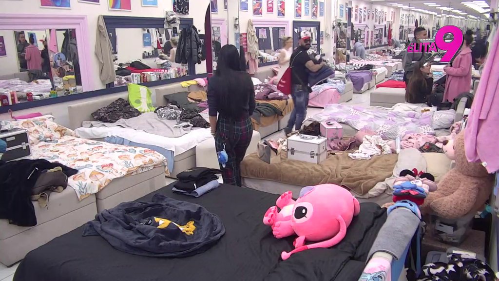 Pala opklada: Luka i Maja očas posla zaboravili na sukob! (VIDEO)