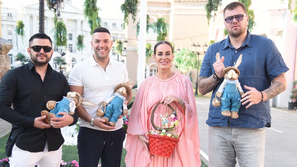 Baba i njeni 'UNUCI'! Kačavenda pozirala sa svojim kombinacijama za vaskršnji editorijal portala Pink.rs, ovaj prizor niko nije očekivao u Eliti 9 (FOTO)