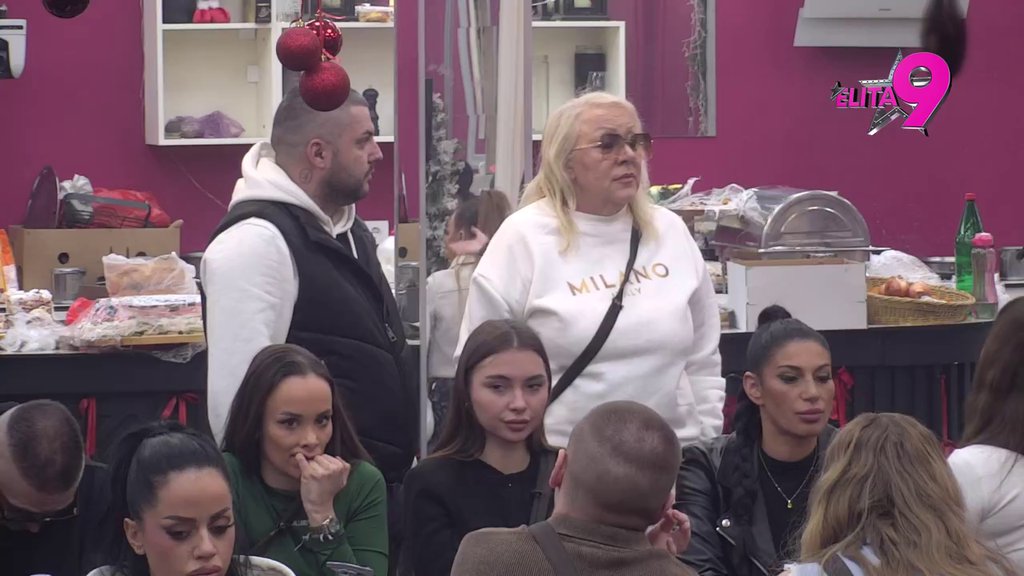 Bukti rat: Miljana i Kačavenda udruženim snagama unakazili Zoricu, ona rešila da se totalno povuče! (VIDEO)