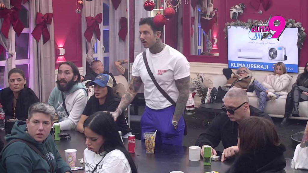 Prsa u prsa! Luki prekipelo, sasuo Đukiću sve u lice i natrljao mu na nos sve što NIJE uradio kako treba: Mene povezivali s Majom, on krene da je poljubi... (VIDEO)