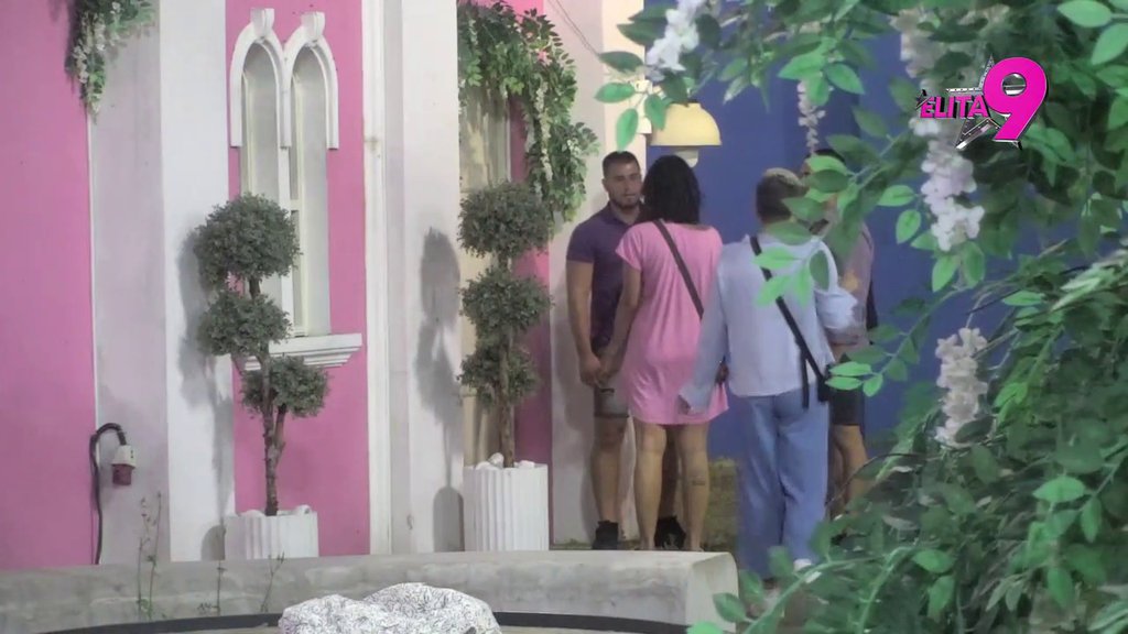 Ne prestaje da ga uhodi! Mina presekla Viktoru put, on urla na nju da se SKLONI (VIDEO)