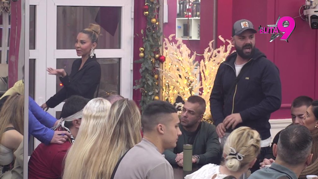 Hvala Bogu što nikada nije ostala trudna, pa da imam i ja probleme sa njom oko deteta: Luka totalno okrenuo ploču, rešio da se NIKADA ne pomiri sa Aneli, pa se obratio Baji i Biljani (VIDEO)