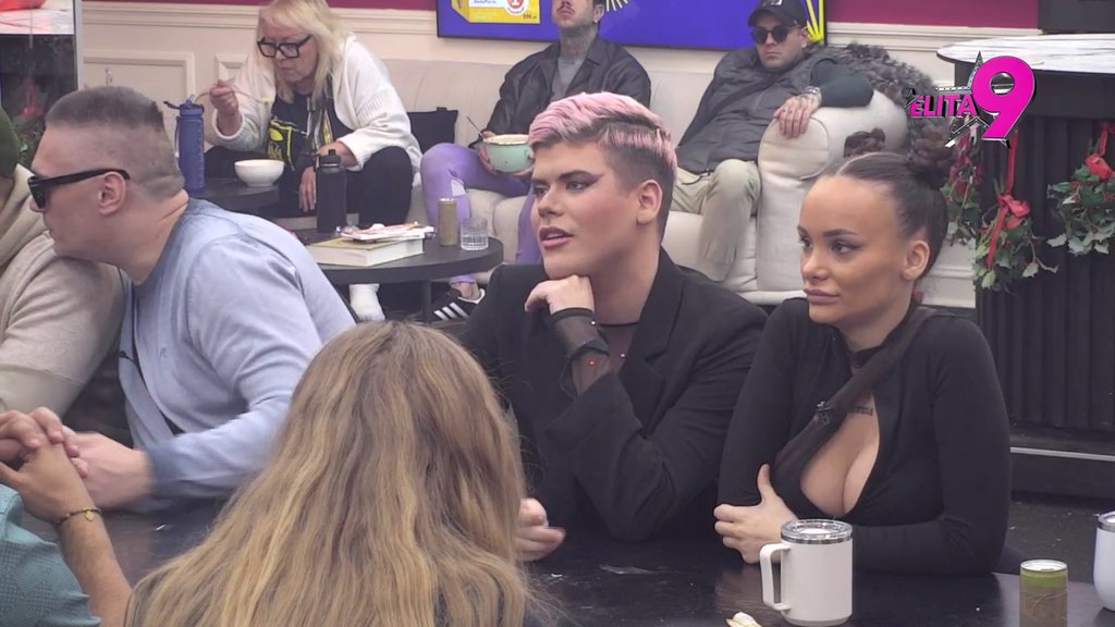 Od ponedeljka se igram sa tvojim mozgom: Uroš rešio da Sofiju UNIŠTI, posle njenih reči se žestoko nameračio na nju! (VIDEO)