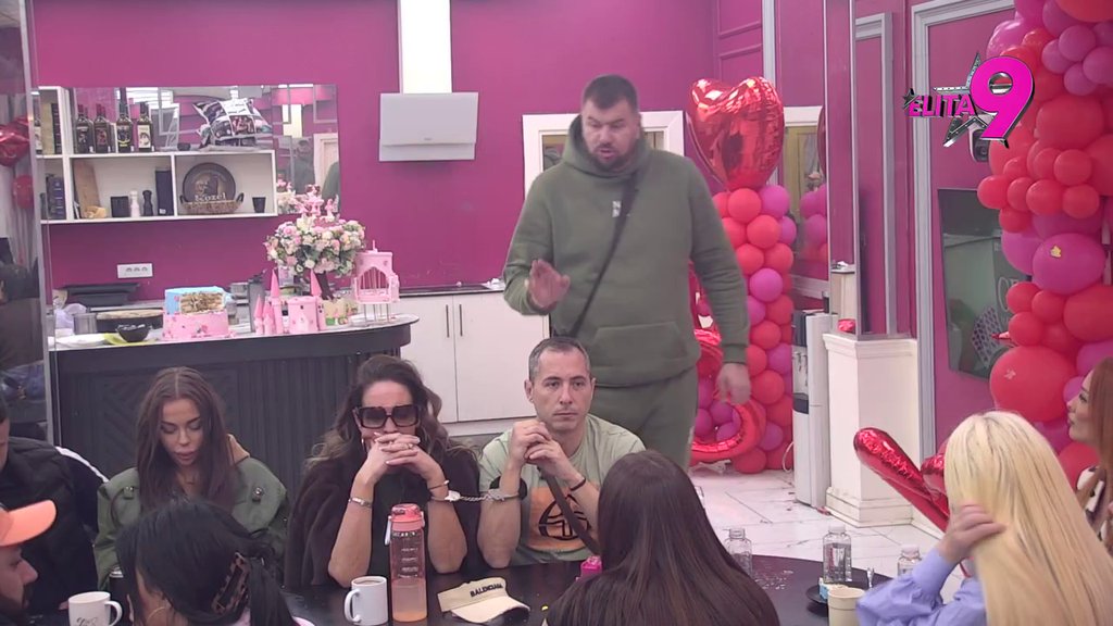 Savršeno je ležati sa monstrumom: Maja priznala da će joj se možda vratiti emocije prema Janjušu, takmičari umiru od smeha! (VIDEO)