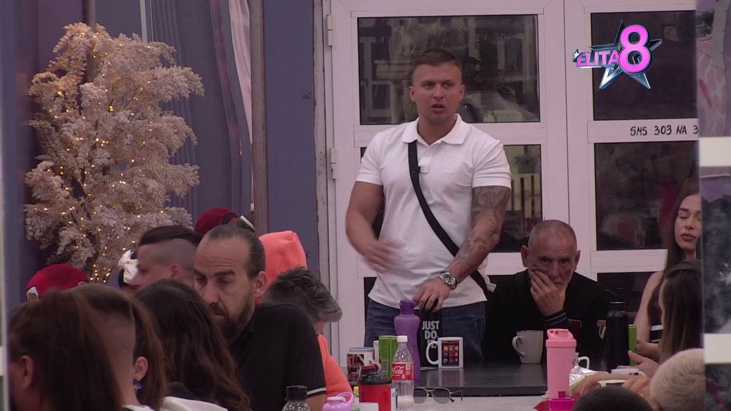 Ne zna Krle sve: Karić ponovo demantovao oca za odnos sa Anđelom, otkrio šta mu zamera (VIDEO)