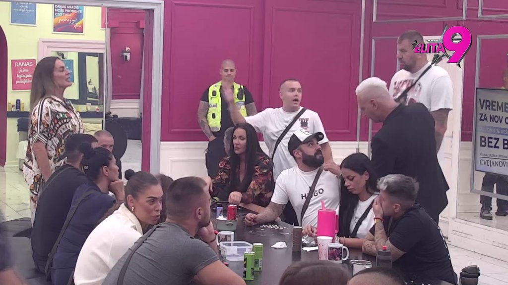 DOBRO ZNAŠ KAKVE SMO PRIČE HTELI DA PAKUJEMO: Dačo uključio vređalicu, pa krenuo da razotkriva Kačavendu! (VIDEO)