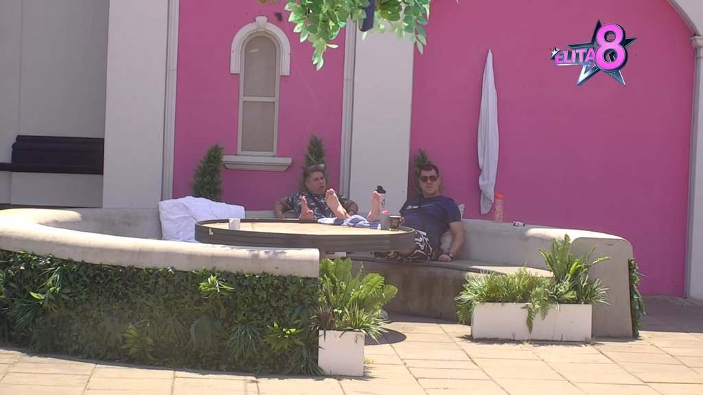 Ma boli nju... Matora zgrožena poniženjima koje Anđela i Gastoz priređuju Urošu i Džordi (VIDEO)