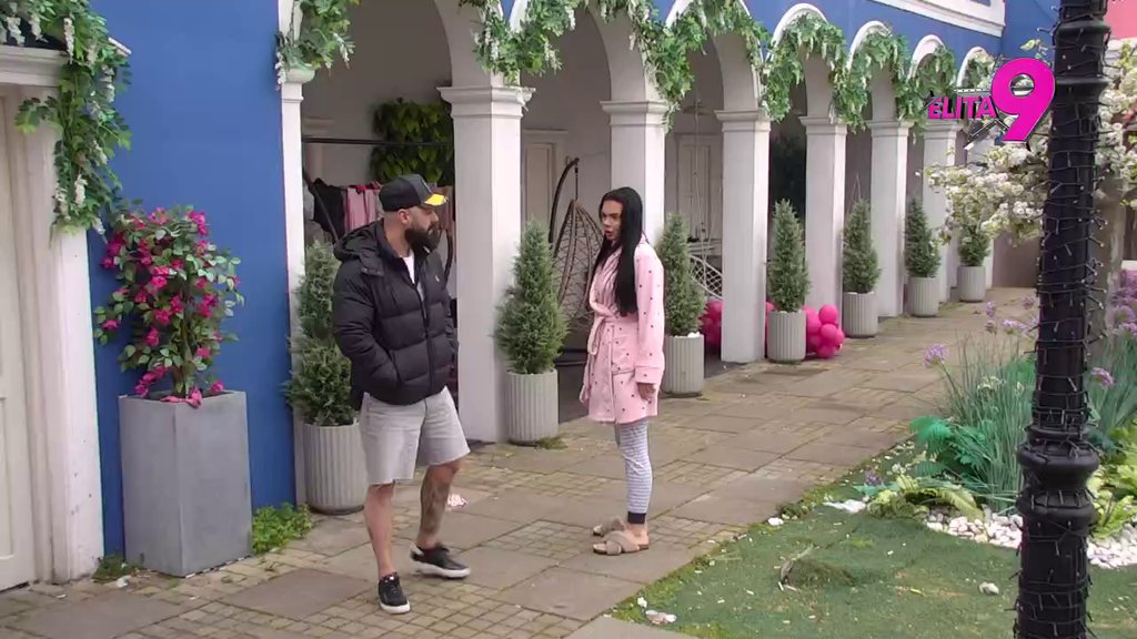 Ko uvlači treću osobu, VIDEĆEŠ TI! Anita potpuno pobesnela kad je shvatila da im Luka ponovo u vezu uvlači Aneli! (VIDEO)