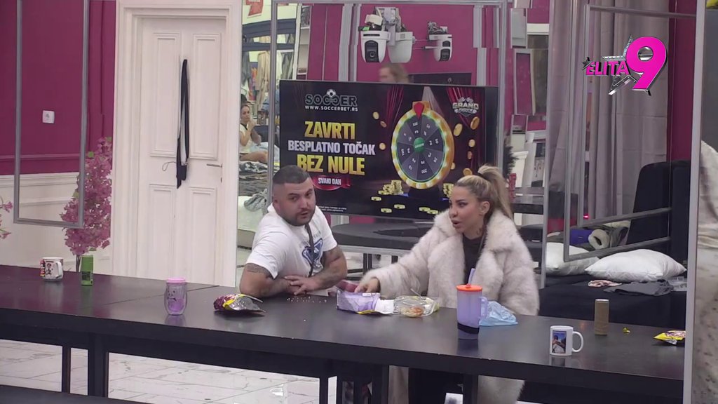 PREPIRKAMA NEMA KRAJA! Aneli pokušala da uveri Asmina da ne oseća ništa prema njemu, on je matirao: Bolje da ne pričam! (VIDEO)