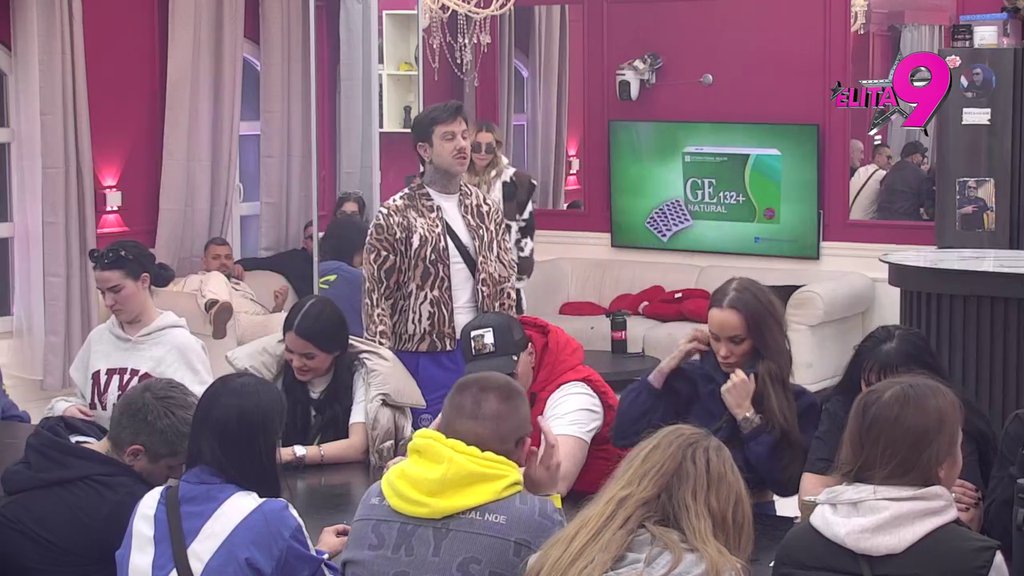 Misli na Lores, a ima redovan s*ks svakog utorka! Filipova platonska ljubav pada u vodu, cimeri sve raščivijali! (VIDEO)