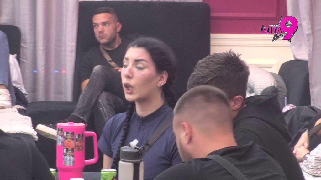 Nema normalno ponašanje: Janjuš zgrožen Hanom od prvog dana, Neriu zamerio samo jednu stvar! (VIDEO)