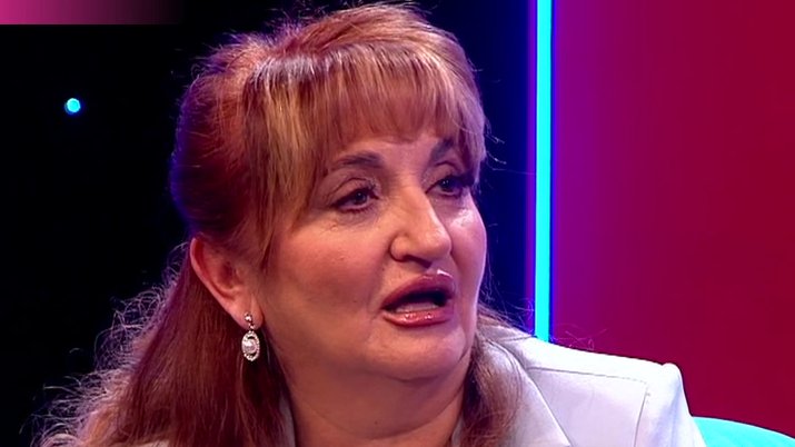 Uživo na Pinku: Mama Džehva stigla u Elitu da zavede red, takmičari se neće dobro provesti (VIDEO)