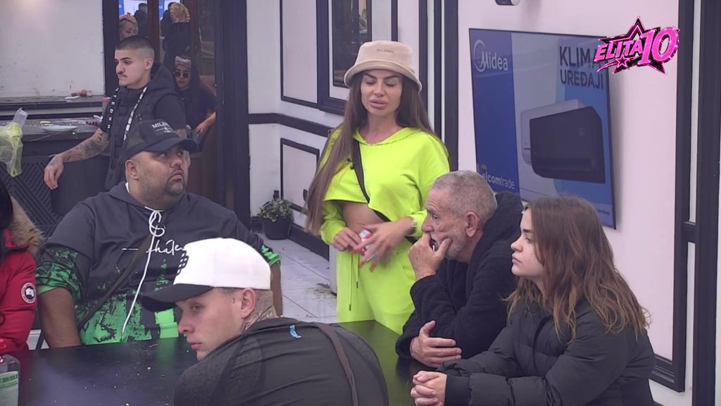 Nije bila srećna u toj vezi: Terza smatra da je Gloriji svanulo pored njega, pa otkrio zbog čega ne želi da ozvaniči njihov odnos! (VIDEO)